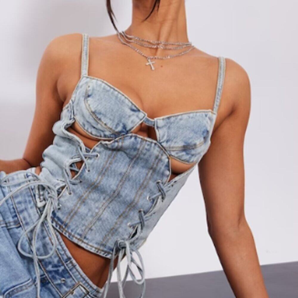 SALE PrettyLittleThing Petite Light Blue Wash Denim Lace Up Corset -sz US 00 NWT